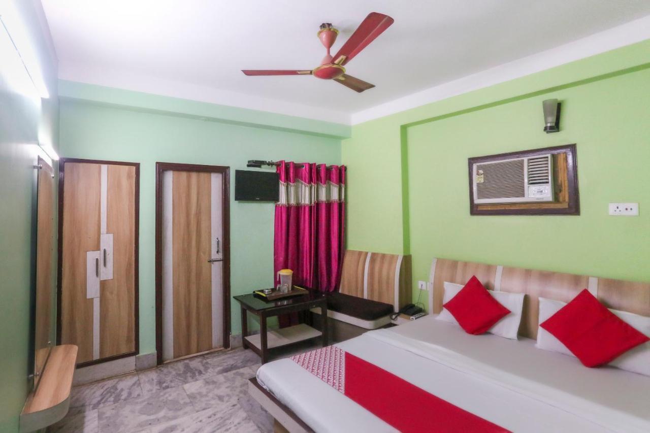 Rampurhat Oyo 60609 Hotel Tanushree المظهر الخارجي الصورة