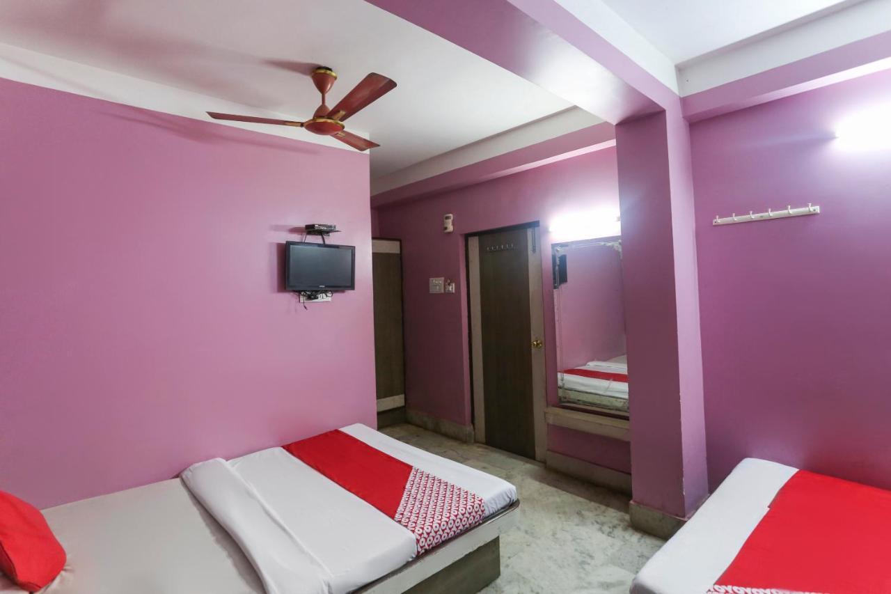 Rampurhat Oyo 60609 Hotel Tanushree المظهر الخارجي الصورة